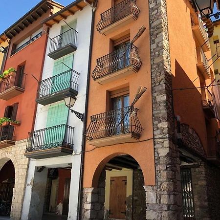 Apartamento Vacacional El Pont de Suert Exteriér fotografie
