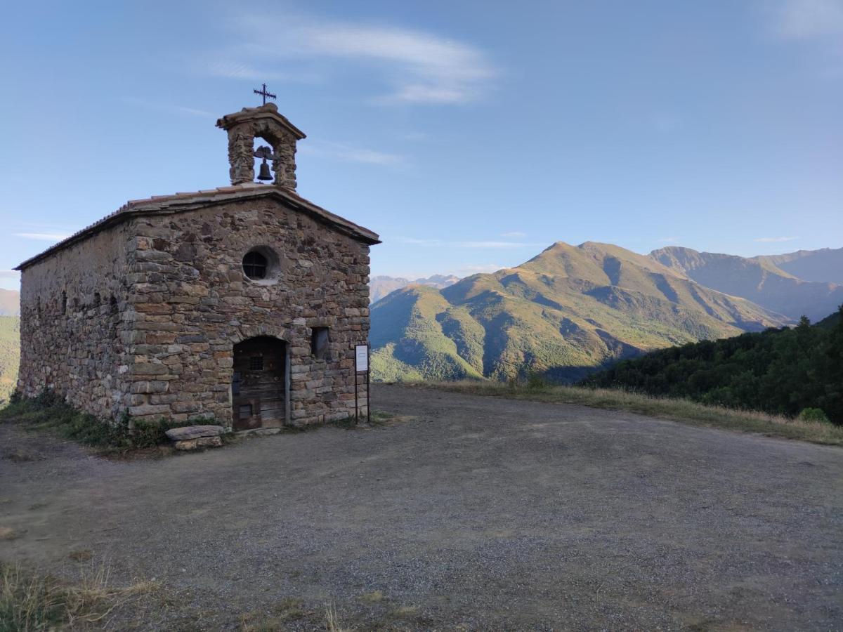 Apartamento Vacacional El Pont de Suert Exteriér fotografie