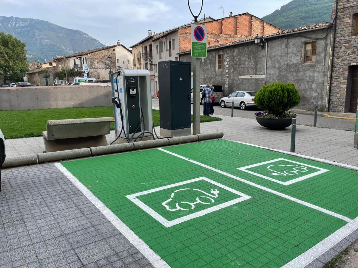 Apartamento Vacacional El Pont de Suert Exteriér fotografie