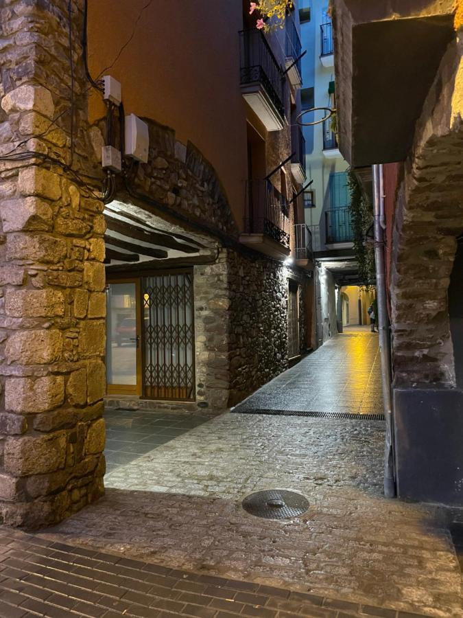 Apartamento Vacacional El Pont de Suert Exteriér fotografie