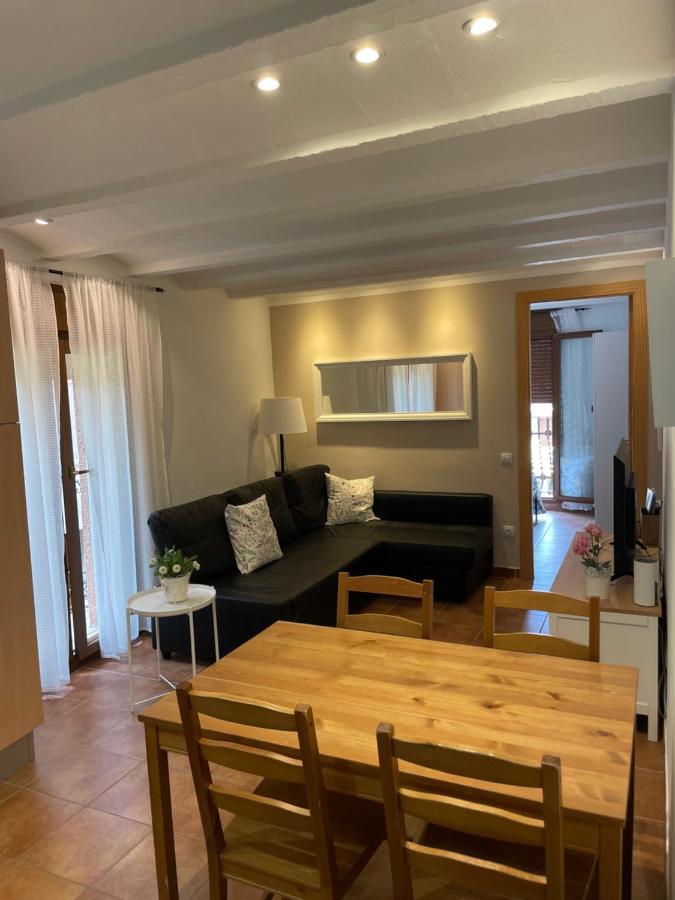 Apartamento Vacacional El Pont de Suert Exteriér fotografie