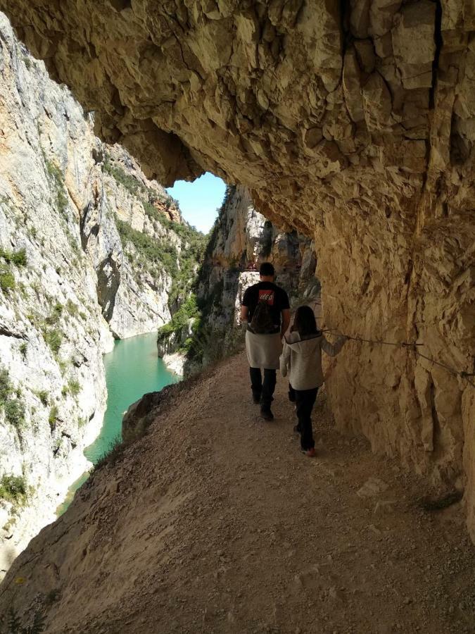Apartamento Vacacional El Pont de Suert Exteriér fotografie